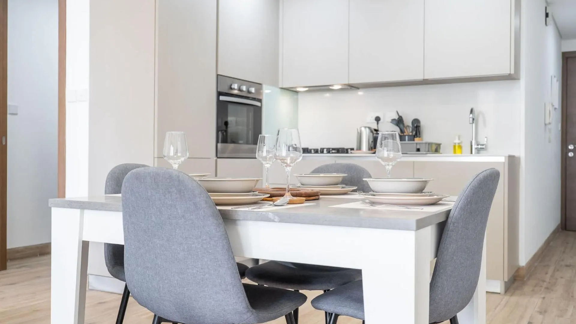 Feel The Luxury In This 1 Bedroom In East 40 Tower Dubai 0*,  United Arab Emirates