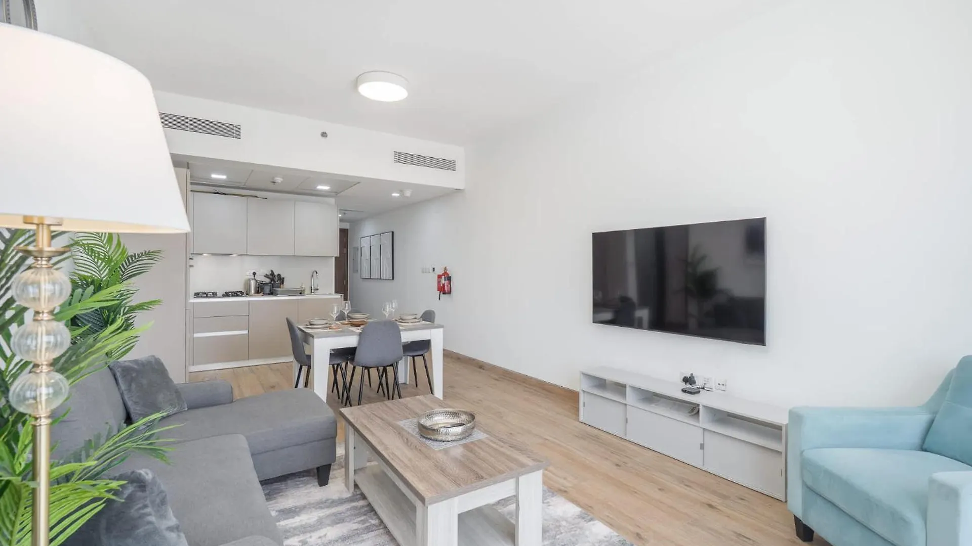 Feel The Luxury In This 1 Bedroom In East 40 Tower Dubai
